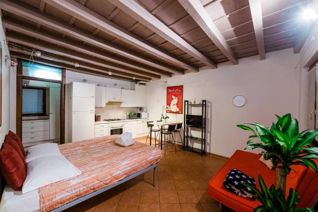 Old Town Square Apartment Bergamo Exterior photo