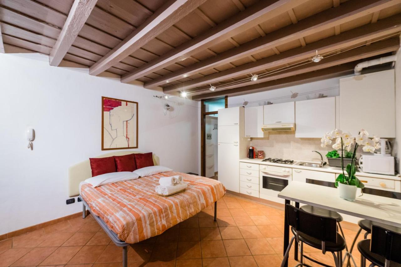 Old Town Square Apartment Bergamo Exterior photo